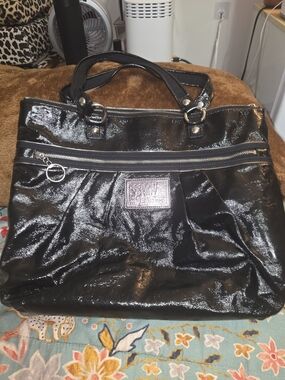 Coach POPPY Black Patent Leather Tote Bag